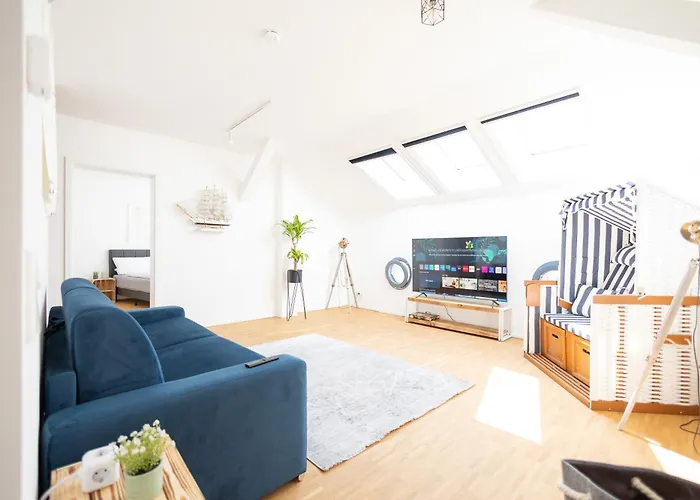 Ko-Living - Captain\'S Suite - Altstadt - Mit Kueche, Smart Tv & Balkon - 6P