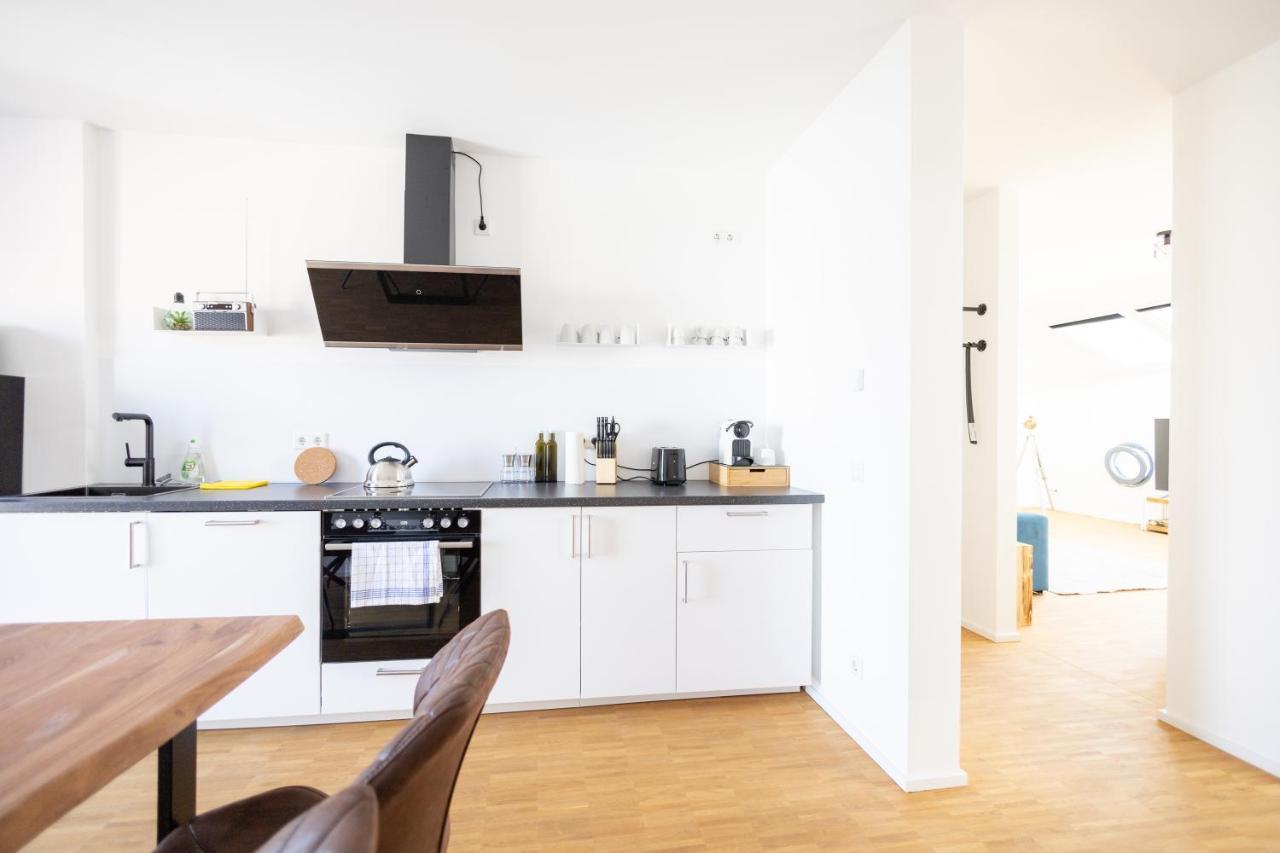 Ko-living - Captain's - Altstadt - Mit Kueche, Smart Tv & Balkon - 6p Halle (Saale)