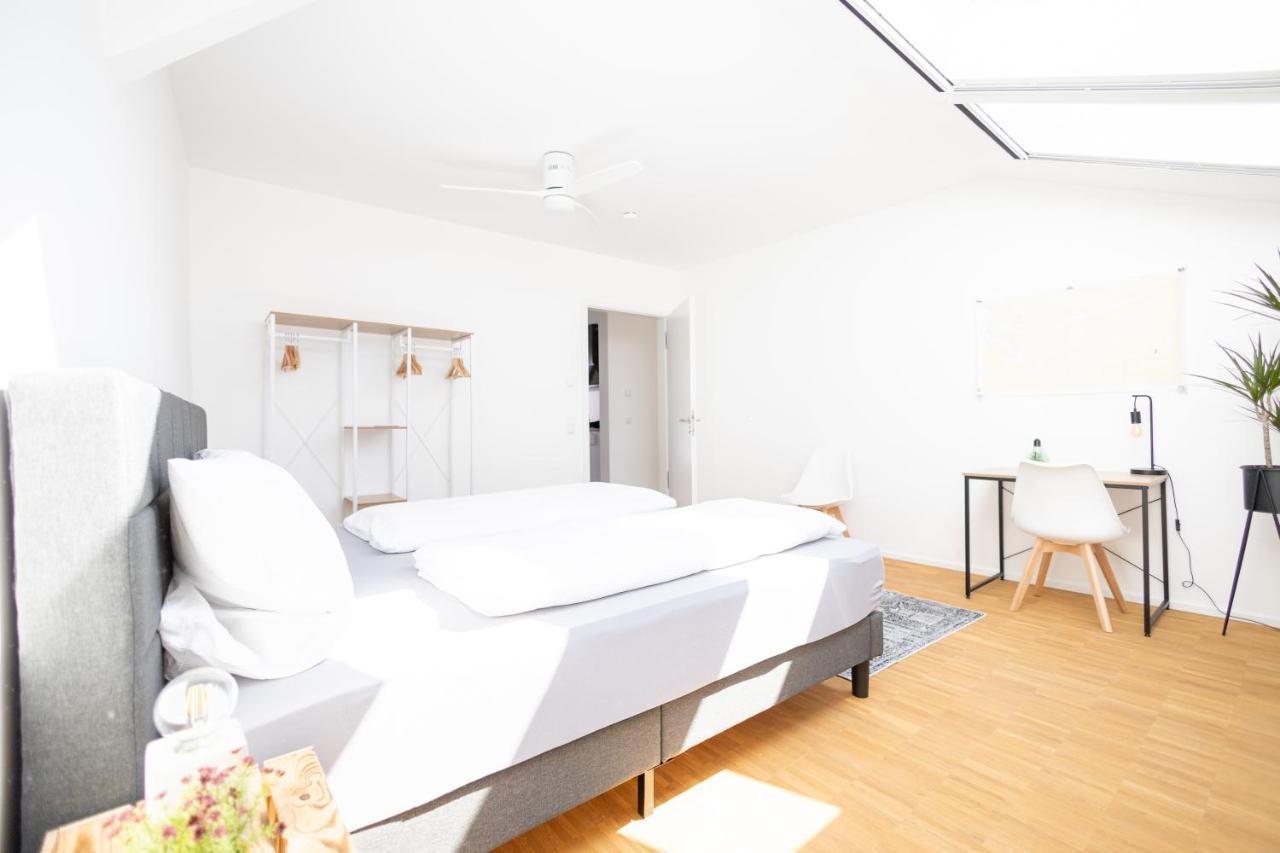 Ko-living - Captain's - Altstadt - Mit Kueche, Smart Tv & Balkon - 6p