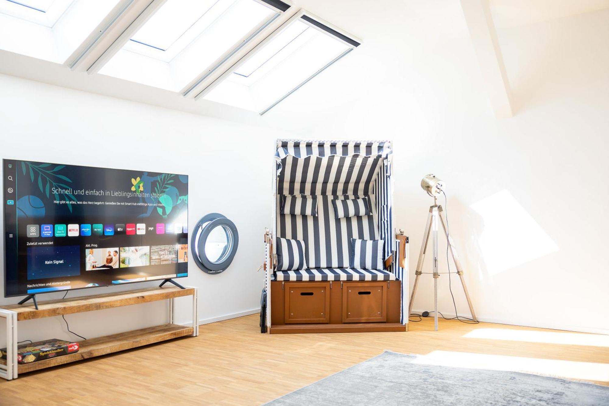 Apartment Ko-living - Captain's - Altstadt - Mit Kueche, Smart Tv & Balkon - 6p *